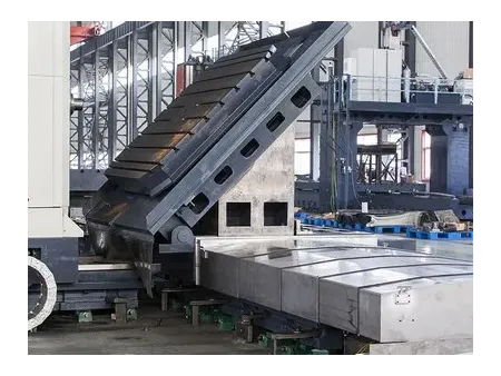 Mandriladora e fresadora CNC tipo plaina