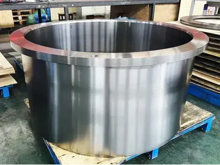 Peças para britadores giratórios