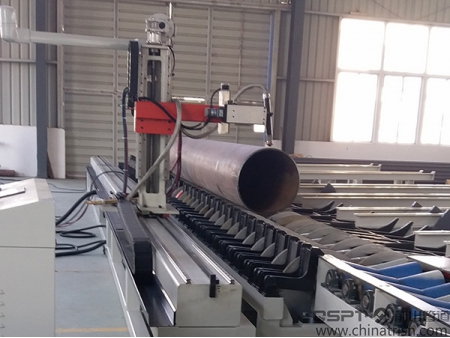 Máquina de corte e biselamento a chama para tubo com banco de rolos