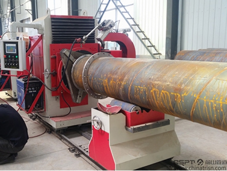 Máquina para armação rápida de tubos e flange de deslizamento