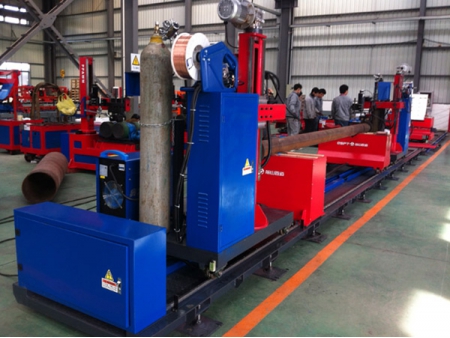 Máquina de solda para flange deslizante automática (FCAW/GMAW)