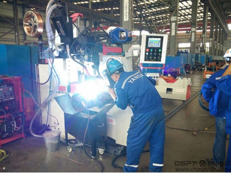 Máquina de solda de tubo automática (MIG)