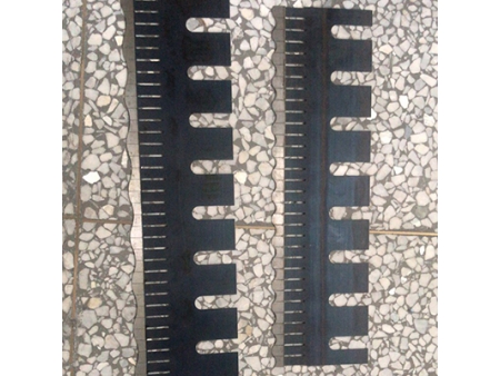 Plissadeira computadorizada para várias pregas  JT-216D