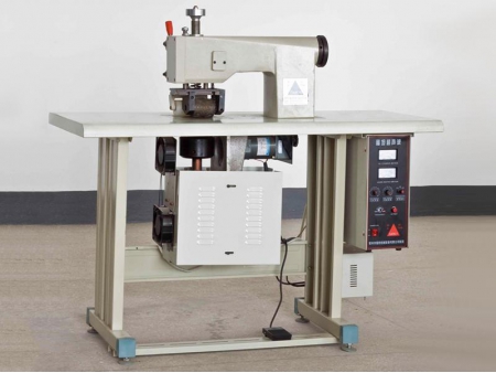 Máquina de costura ultrassônica  JT-100