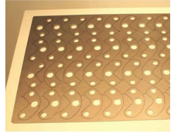 Máquina de corte a laser CMA1325C-G-G