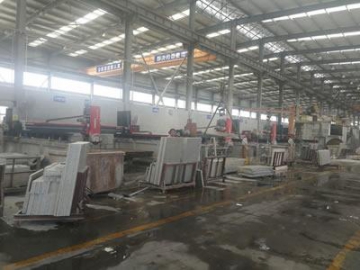 Compra por parte do Wanli Stone Group da máquina CNC para corte de granito