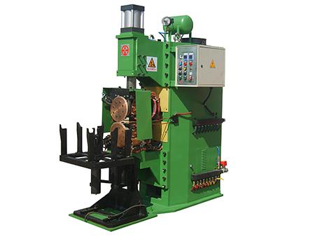 Máquina de solda costura para tanque de combustível