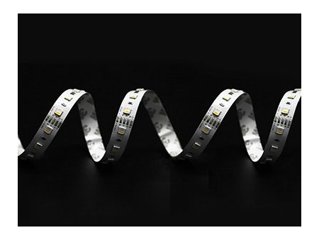 Fita LED multicolor (RGBCCT)