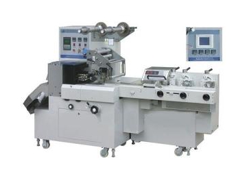 Máquina de embalagem e corte tipo fluxo