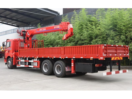 Caminhões Guindastes Articulados 14T, SST14S5