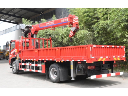 Caminhões Guindastes Articulados 8T, SST8S4