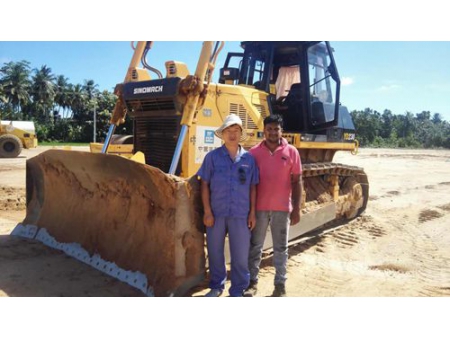 Trator de esteira ou buldózer GTY220
