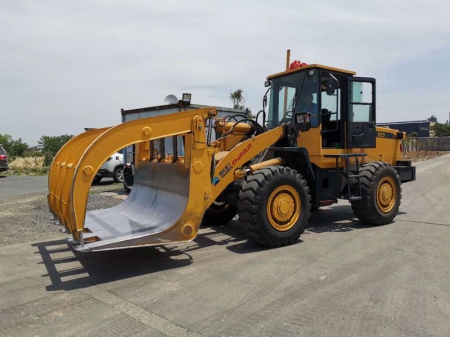 Pá carregadeira de rodas 933