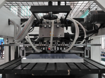 <strong>Máquina de hot stamping</strong> EF-1060<small> (Máquina de corte e vinco com hot stamping)</small>
